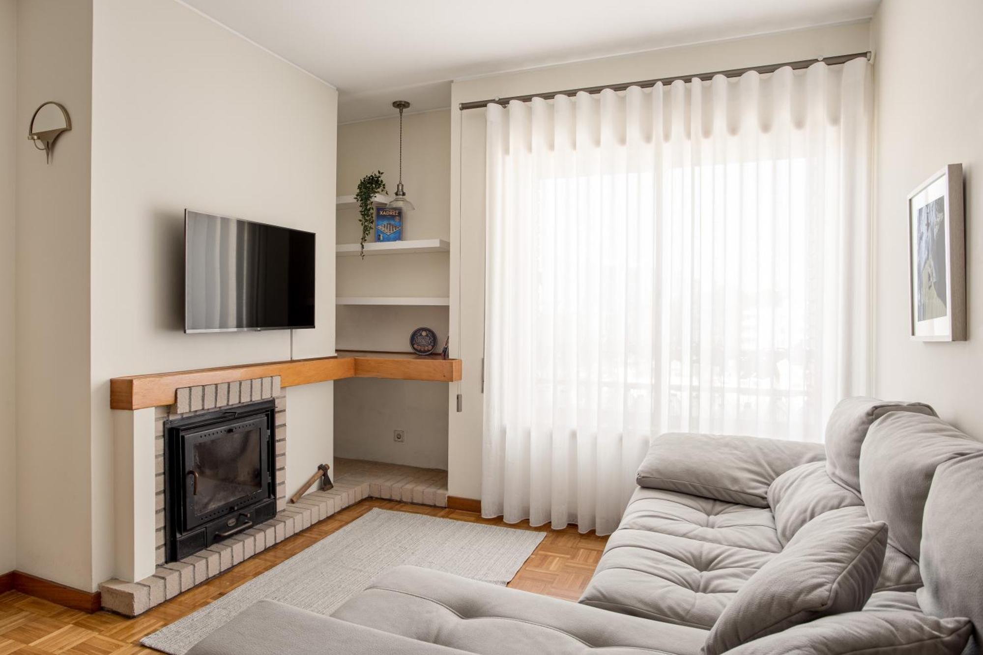 Joivy Stylish City Centre Flat With Parking Maia  Bagian luar foto