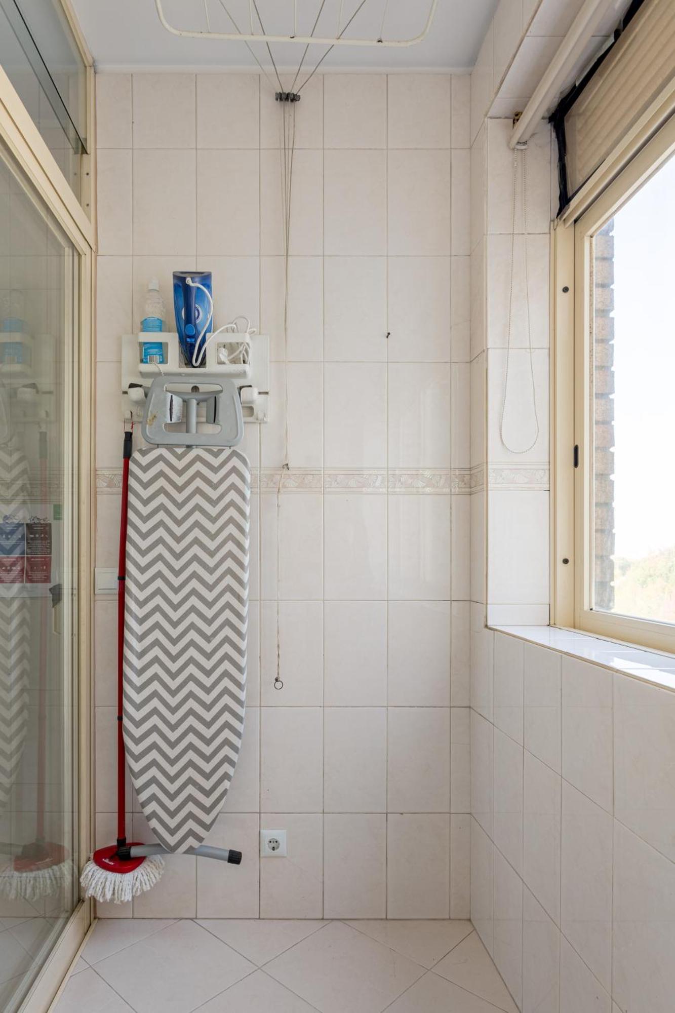 Joivy Stylish City Centre Flat With Parking Maia  Bagian luar foto