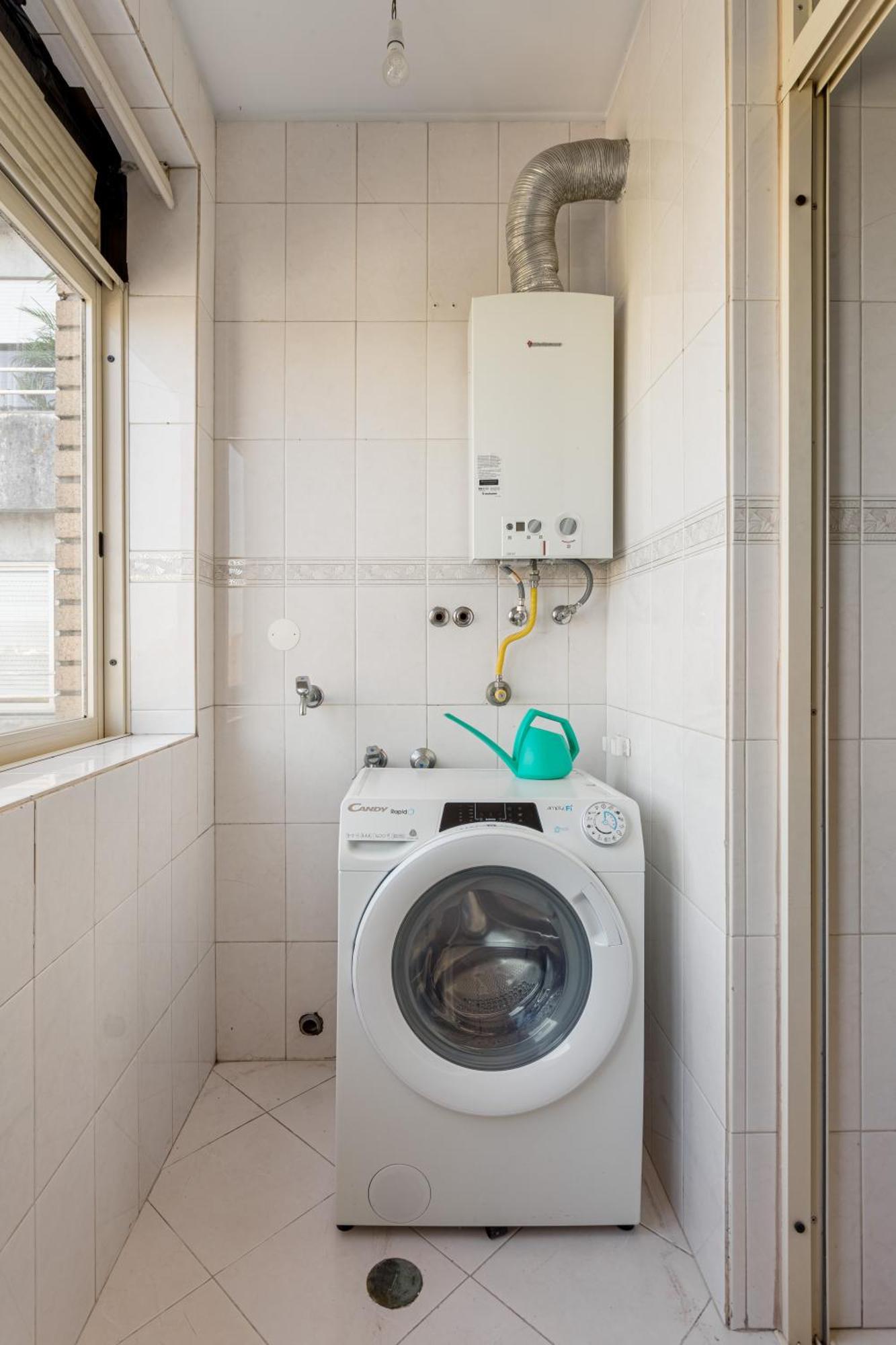 Joivy Stylish City Centre Flat With Parking Maia  Bagian luar foto